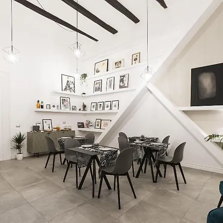 Bed & Breakfast Bellini Naples